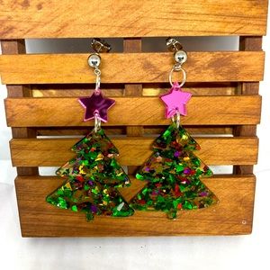 Sparkly Christmas tree dangle earrings